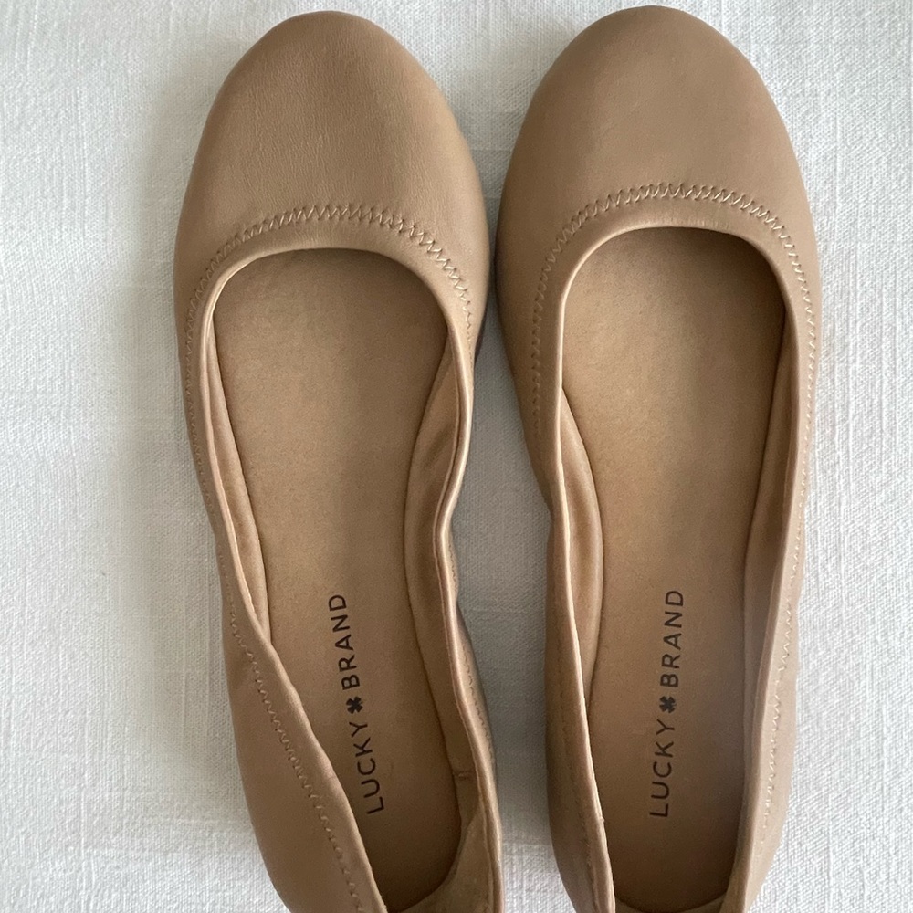 NEW Lucky Brand Flats
